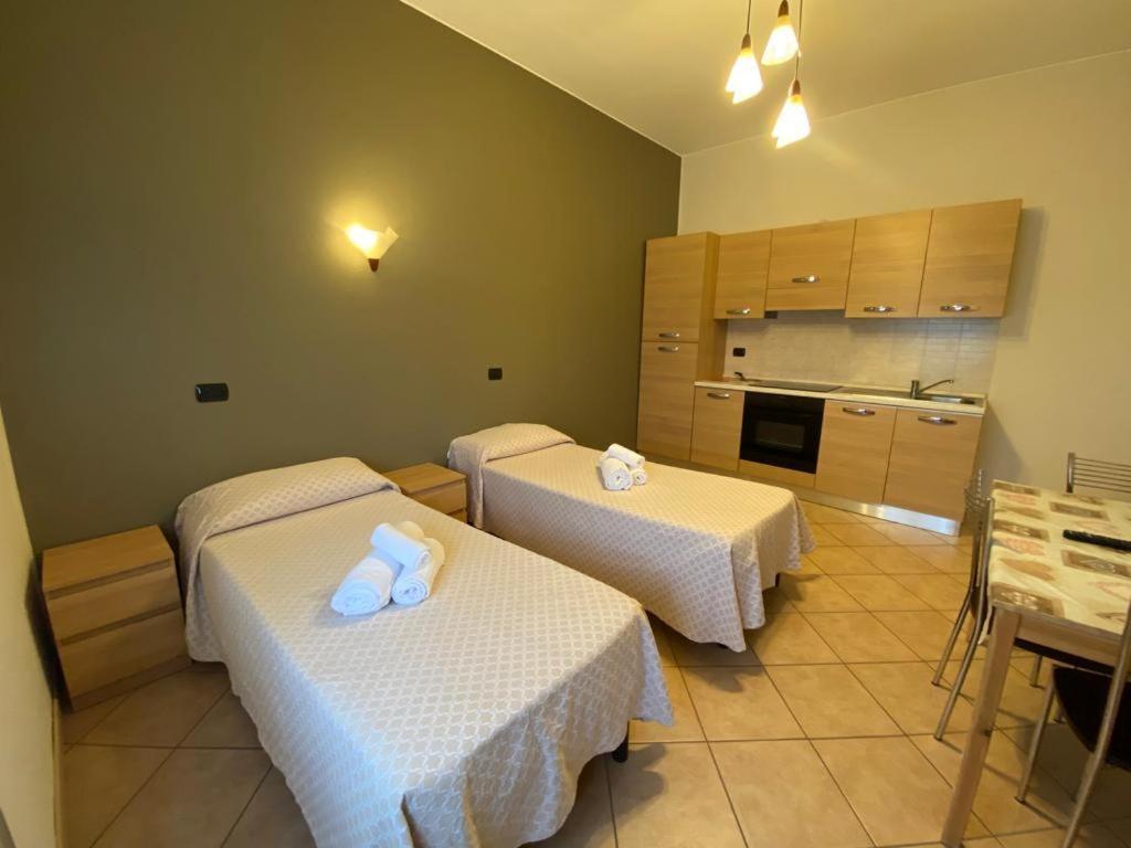 Amati Policlinic Monza Apartment ภายนอก รูปภาพ