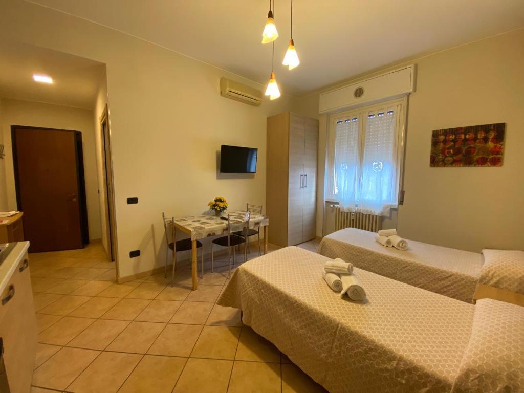 Amati Policlinic Monza Apartment ภายนอก รูปภาพ