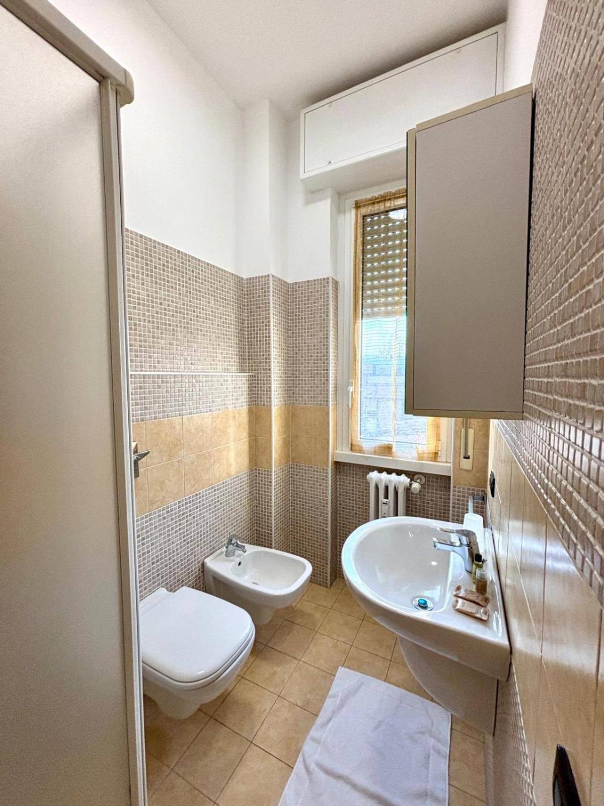Amati Policlinic Monza Apartment ภายนอก รูปภาพ