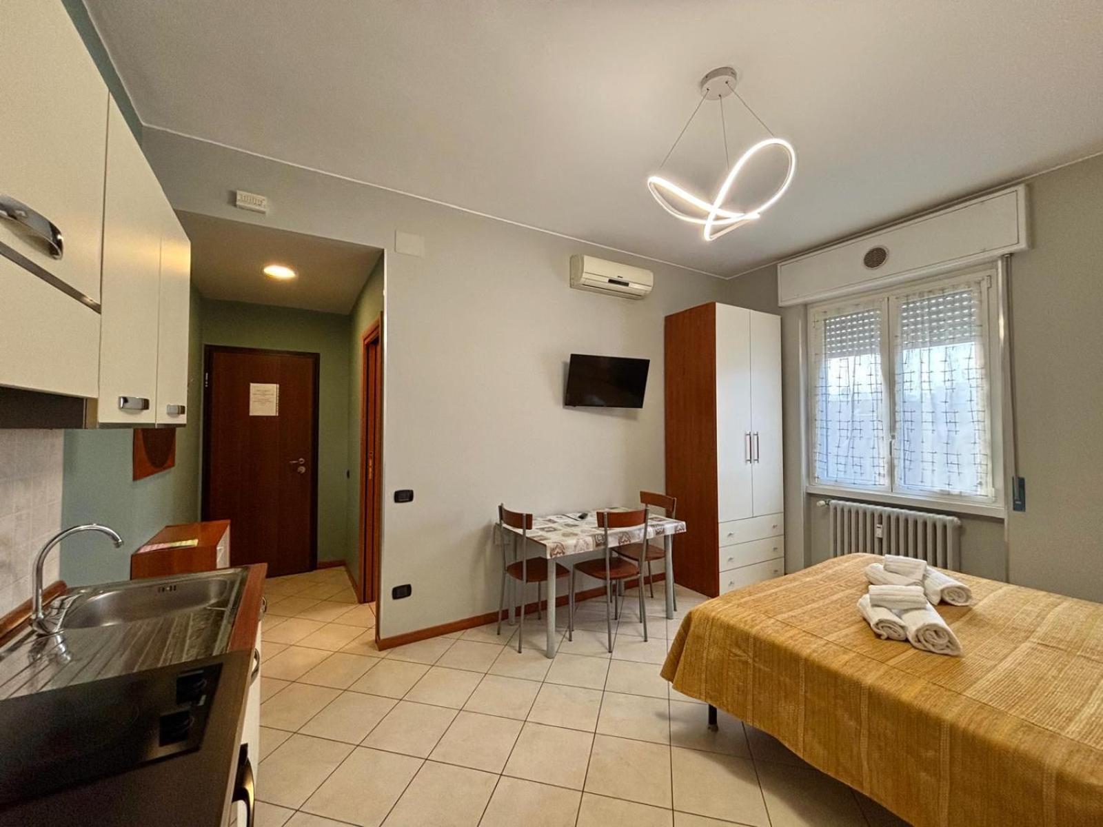 Amati Policlinic Monza Apartment ภายนอก รูปภาพ