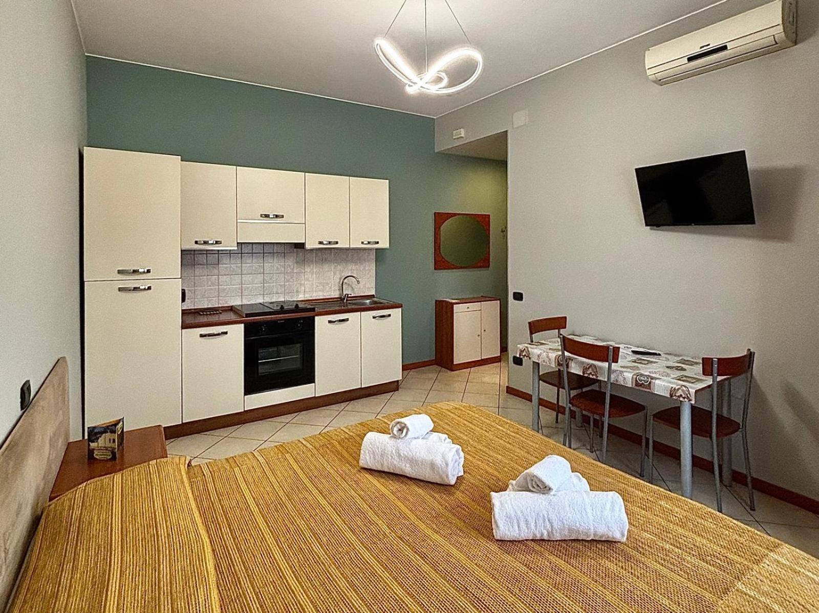 Amati Policlinic Monza Apartment ภายนอก รูปภาพ