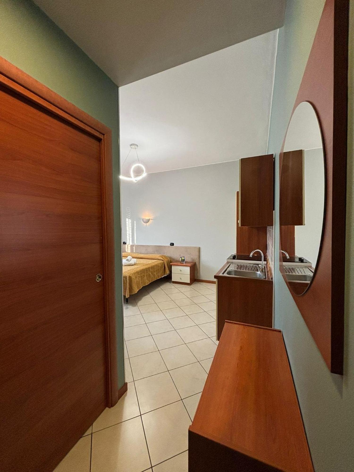 Amati Policlinic Monza Apartment ภายนอก รูปภาพ