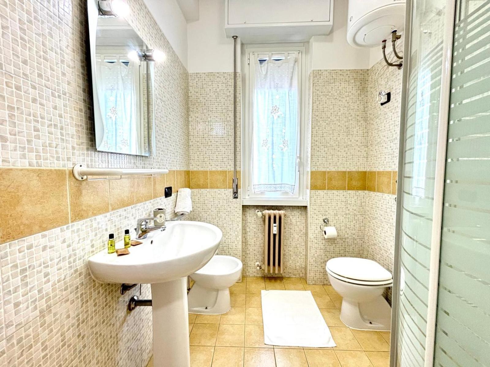 Amati Policlinic Monza Apartment ภายนอก รูปภาพ