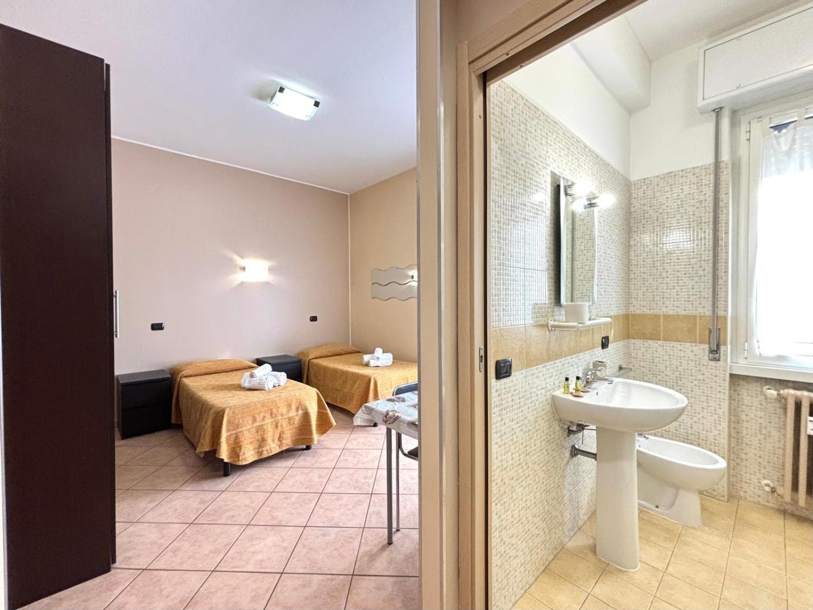 Amati Policlinic Monza Apartment ภายนอก รูปภาพ